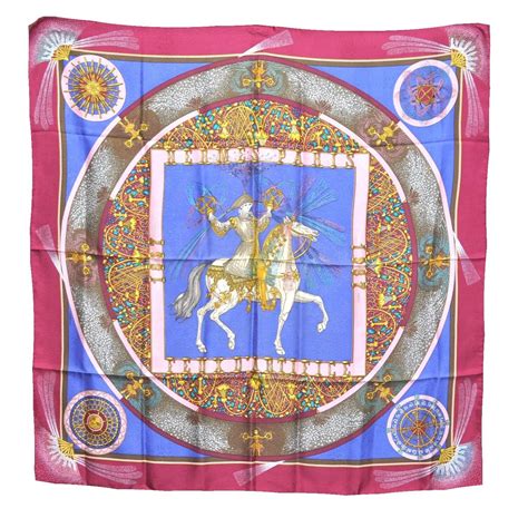 carré hermes femme|authentic Hermes scarves.